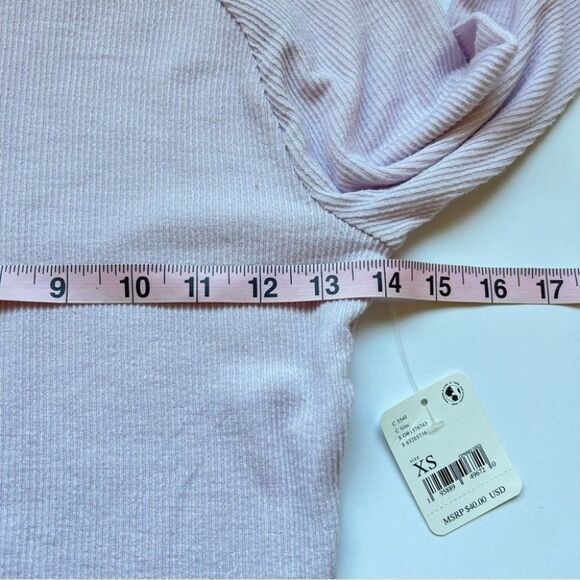 Free People Hi Hon Turtleneck Top In Lilac Size X-Small NWT - Picture 5 of 6
